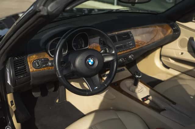 BMW Z4 (2006) thumbnail 5