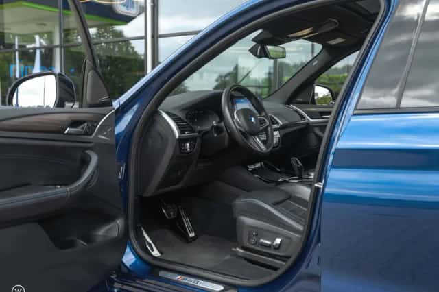 BMW X3 (2019) thumbnail 2