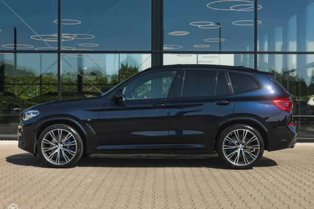 BMW X3 (2019) thumbnail 3