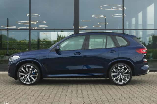 BMW X5 (2022) thumbnail 3