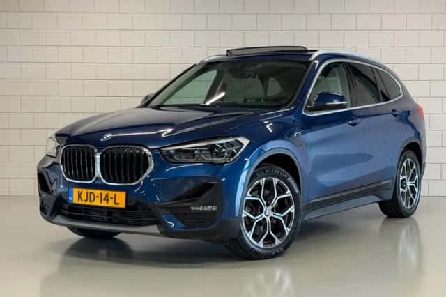 BMW X1 (2022) thumbnail 1