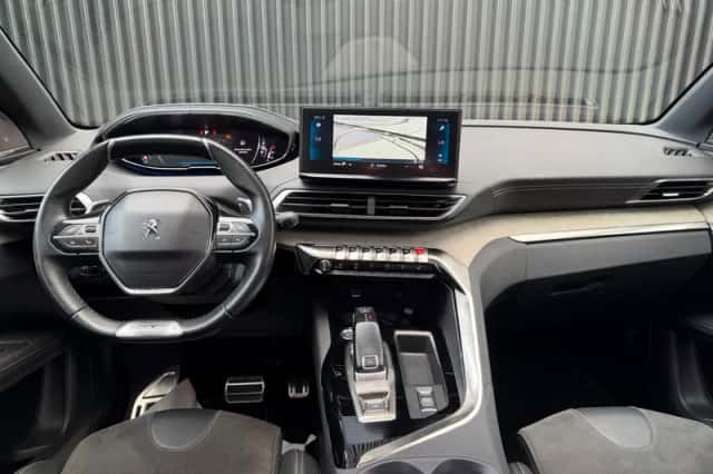Peugeot 3008 (2021) thumbnail 4