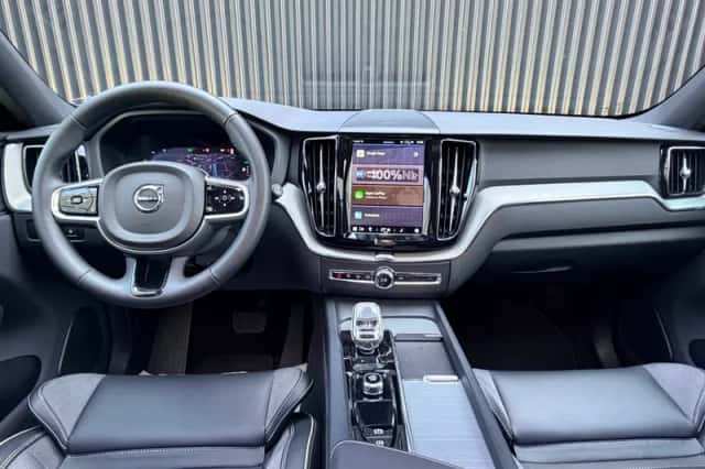 Volvo XC60 (2025) thumbnail 5
