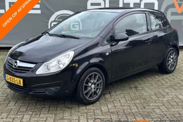 Opel Corsa (2010) thumbnail 1