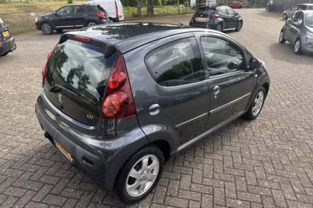 Peugeot 107 (2012) thumbnail 6