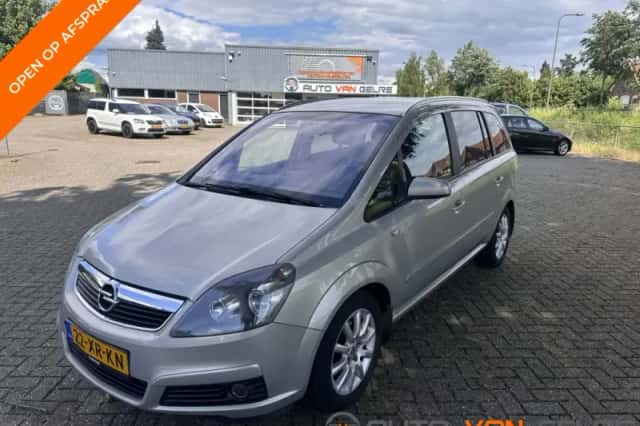 Opel Zafira (2007) thumbnail 1