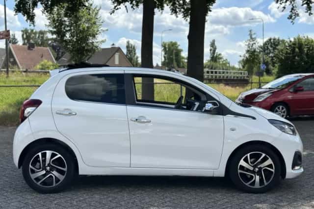 Peugeot 108 (2015) thumbnail 6