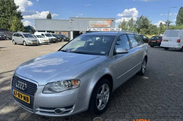Audi A4 (2005) thumbnail 1
