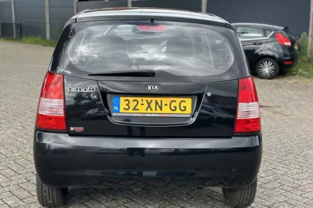 Kia Picanto (2007) thumbnail 4
