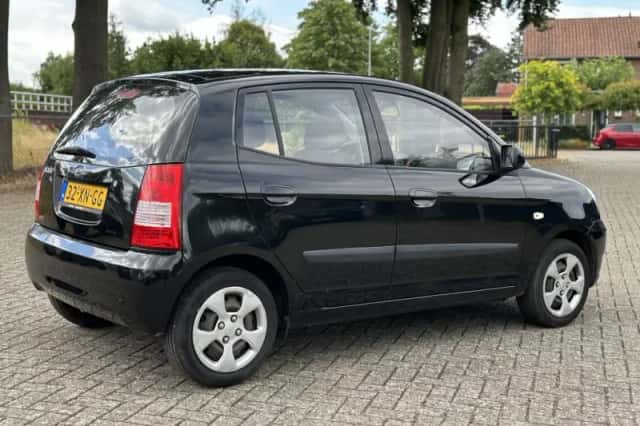 Kia Picanto (2007) thumbnail 5
