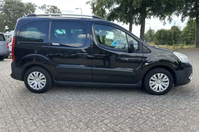 Citroën Berlingo (2010) thumbnail 5