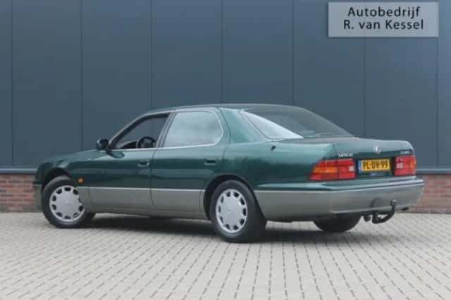 Lexus LS (1996) thumbnail 3