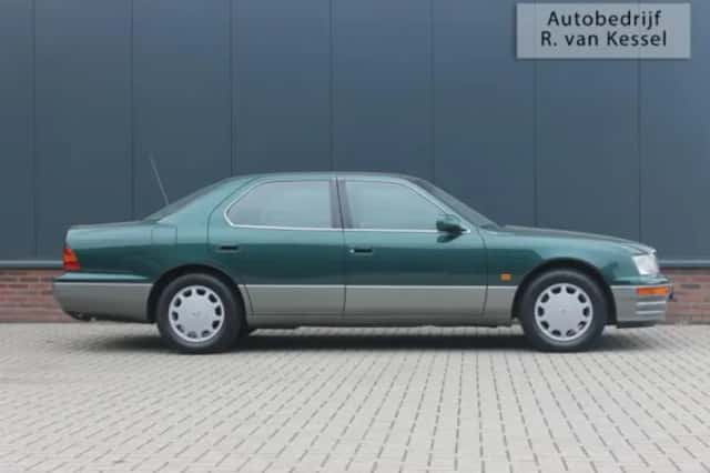 Lexus LS (1996) thumbnail 5