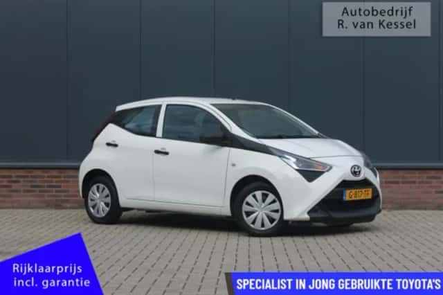 Toyota Aygo (2019) thumbnail 1