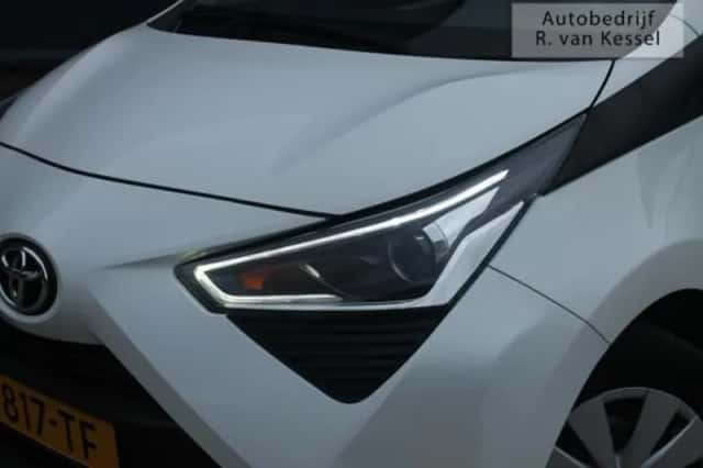 Toyota Aygo (2019) thumbnail 4