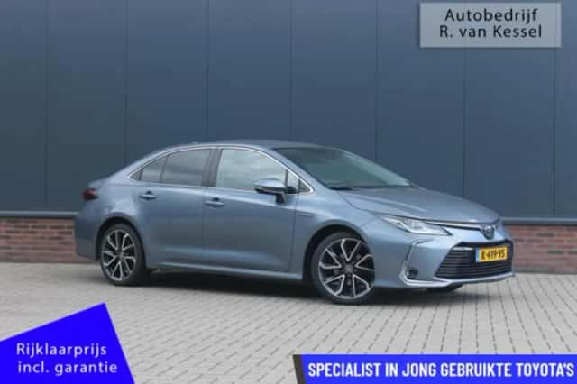 Toyota Corolla (2021) thumbnail 1