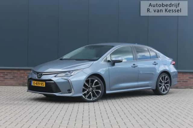 Toyota Corolla (2021) thumbnail 5