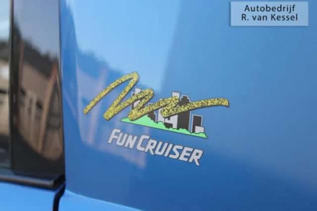 Toyota FunCruiser (1995) thumbnail 6