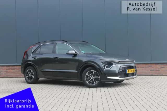 Kia Niro (2022) thumbnail 1