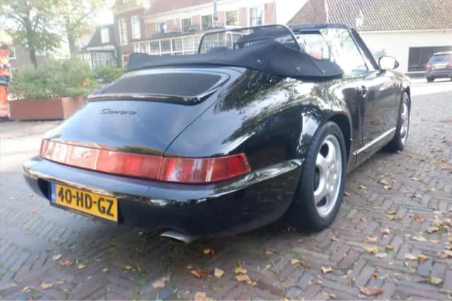 Porsche 911 (1991) thumbnail 5