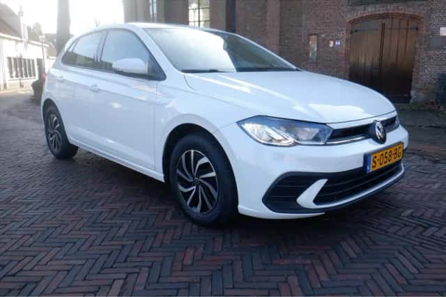 Volkswagen Polo (2023) thumbnail 6