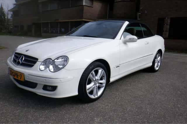 Mercedes-Benz CLK-Klasse (2008) thumbnail 3
