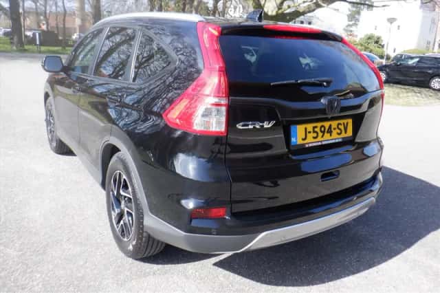 Honda CR-V (2017) thumbnail 4