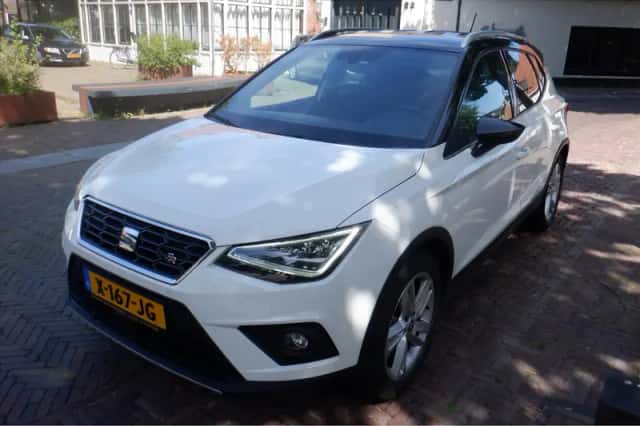 SEAT Arona (2020) thumbnail 6
