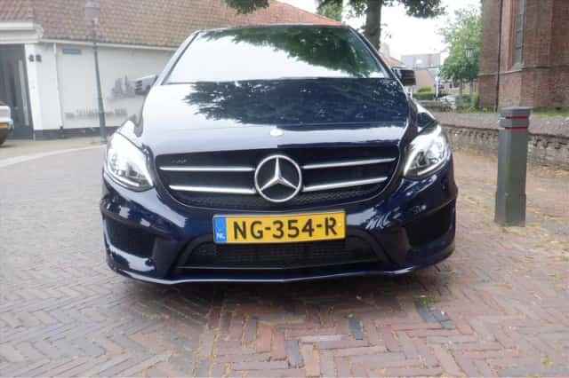 Mercedes-Benz B-Klasse (2017) thumbnail 4