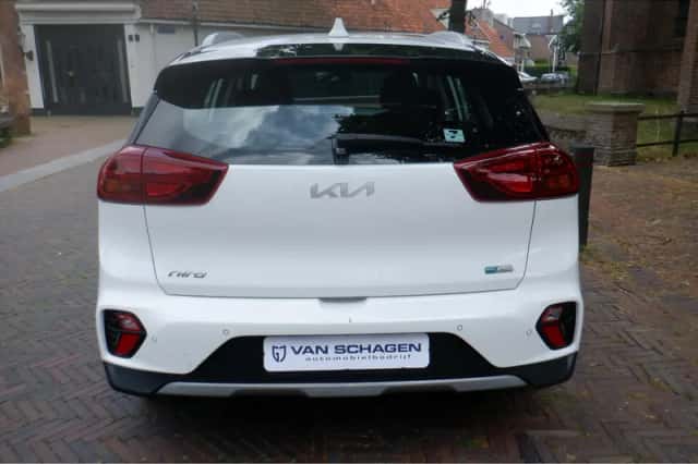Kia Niro (2022) thumbnail 4