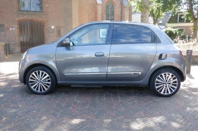 Renault Twingo (2021) thumbnail 2