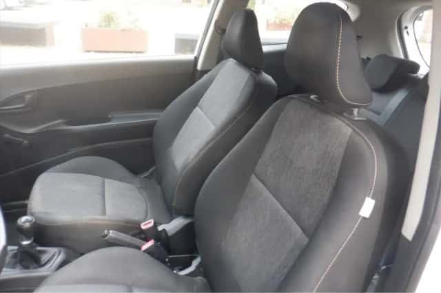 Kia Picanto (2012) thumbnail 4