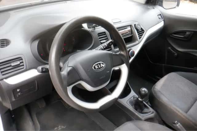 Kia Picanto (2012) thumbnail 5