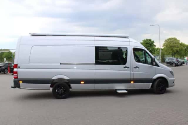 Mercedes-Benz Sprinter (2014) thumbnail 2