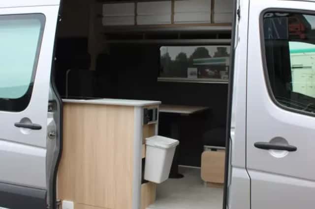 Mercedes-Benz Sprinter (2014) thumbnail 3