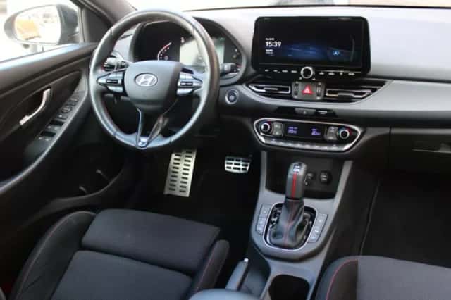 Hyundai i30 (2024) thumbnail 2