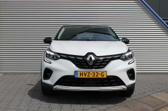 Renault Captur (2024) thumbnail 5