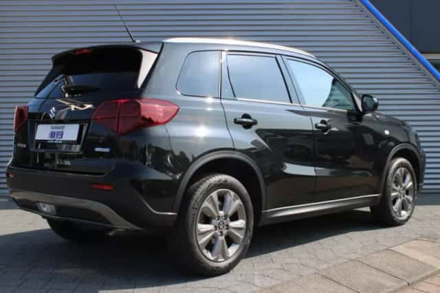 Suzuki Vitara (2025) thumbnail 3