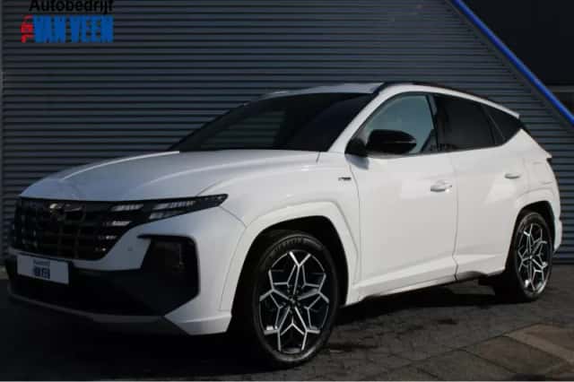 Hyundai Tucson (2022) thumbnail 1