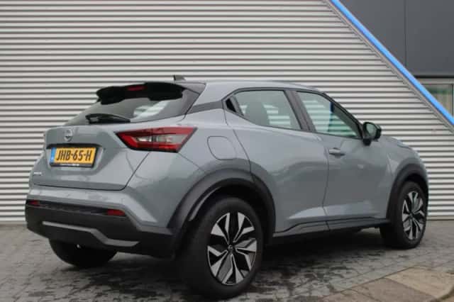 Nissan Juke (2023) thumbnail 3
