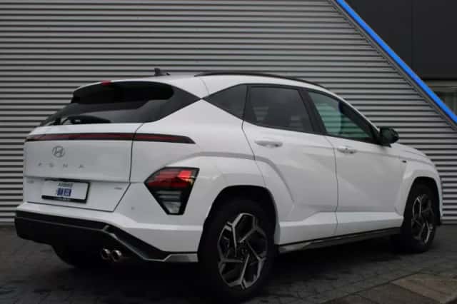 Hyundai Kona (2024) thumbnail 3