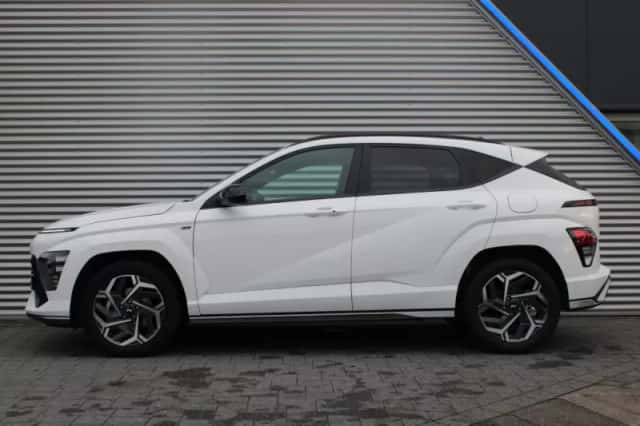 Hyundai Kona (2024) thumbnail 5
