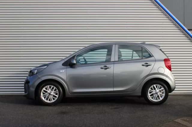 Kia Picanto (2022) thumbnail 5
