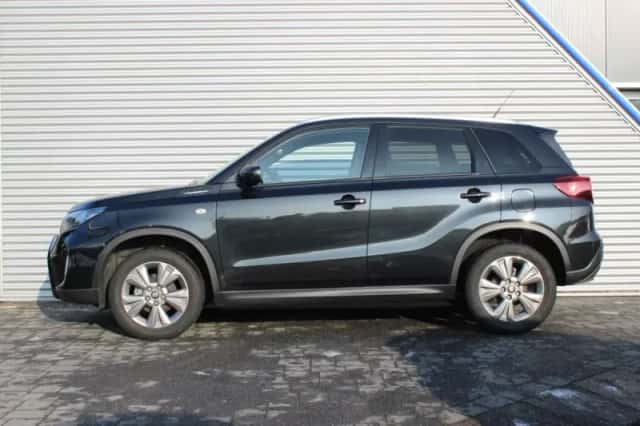 Suzuki Vitara (2025) thumbnail 5