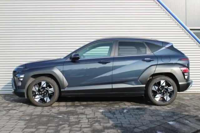Hyundai Kona (2024) thumbnail 5
