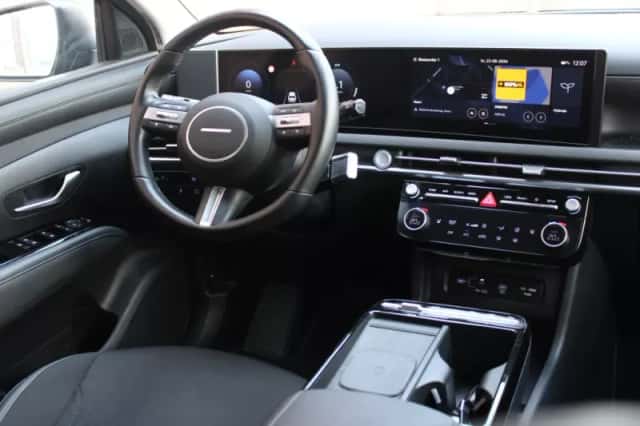 Hyundai Tucson (2024) thumbnail 4