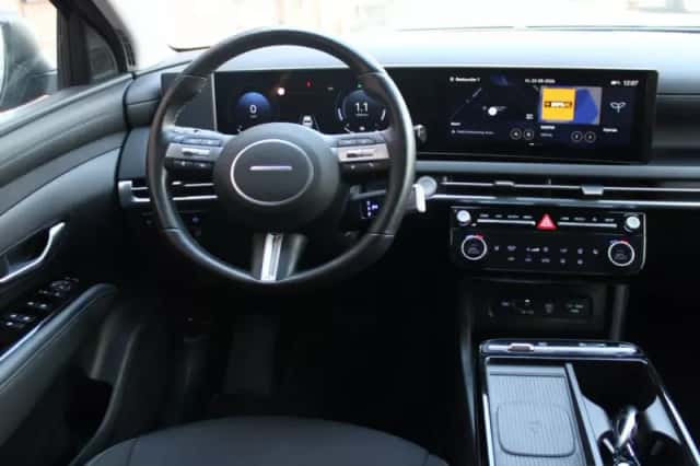Hyundai Tucson (2024) thumbnail 6