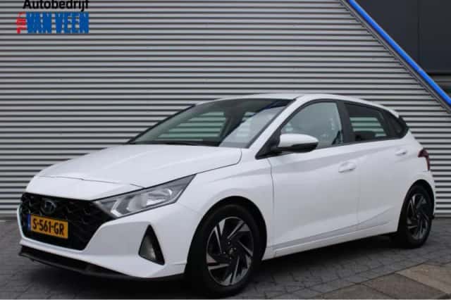 Hyundai i20 (2021) thumbnail 1