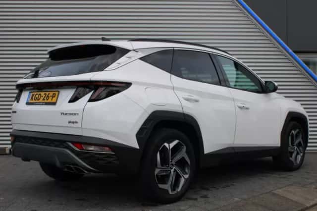 Hyundai Tucson (2023) thumbnail 3