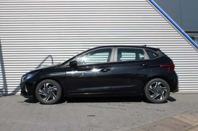 Hyundai i20 (2023) thumbnail 5